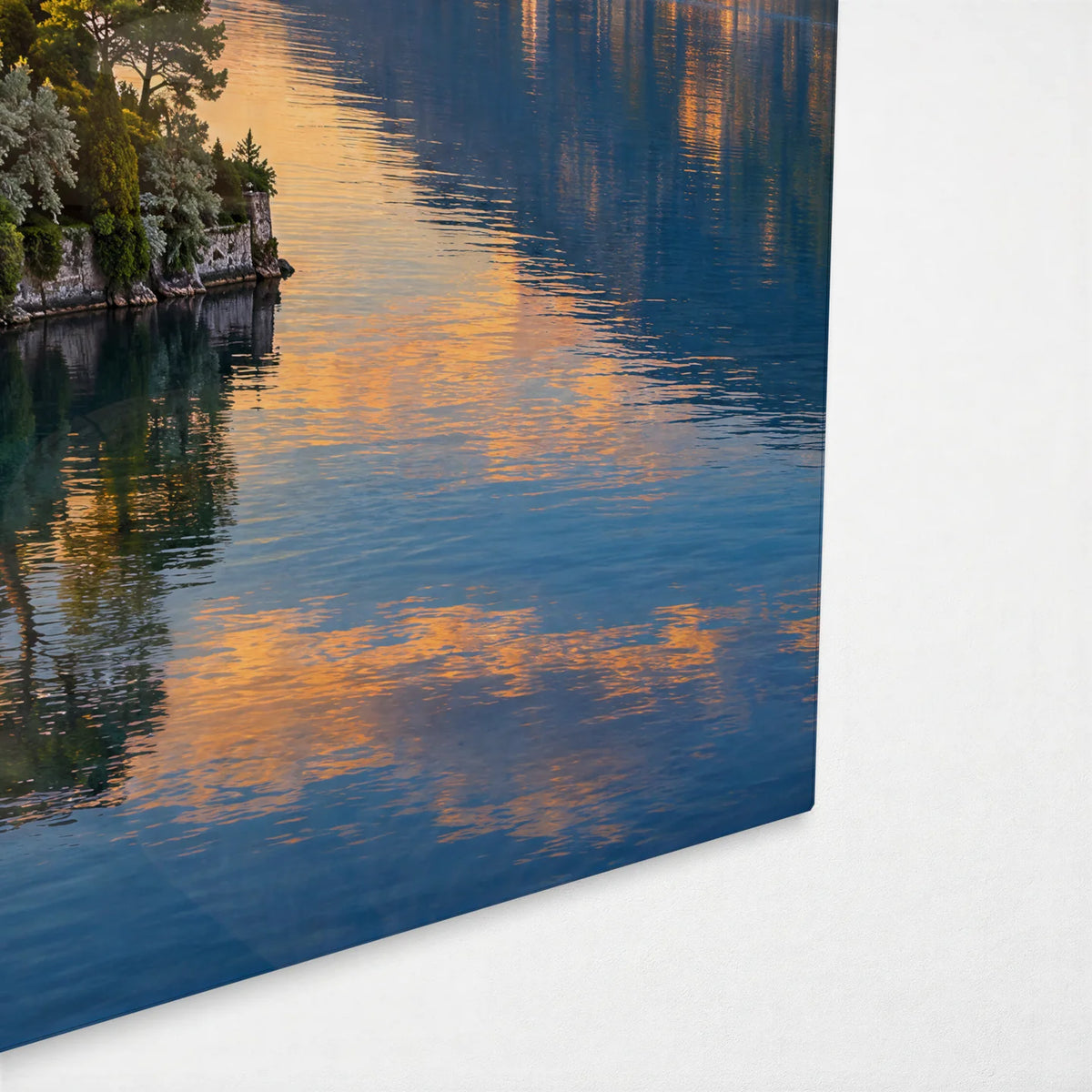 Isola San Giulio — corner detail of glass wall art