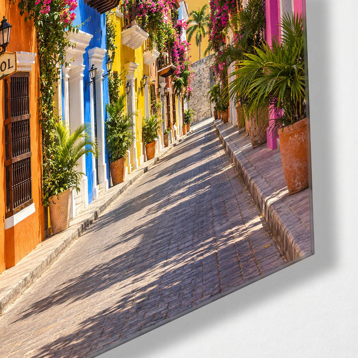 Cartagena Balconies — corner detail of glass wall art
